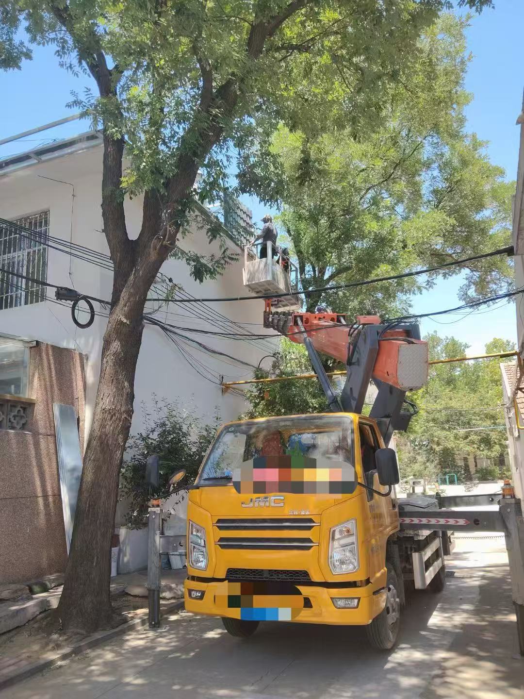 门头沟区高空作业车能吊装重物吗？最大承载多少公斤？